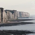 Oasis - Cine, Balneo & Confort A La