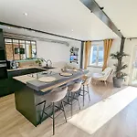 Lejlighed Oasis - Cine, Balneo & Confort A La