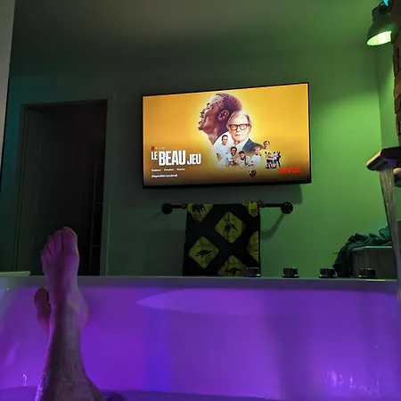 Oasis - Cine, Balneo & Confort A La Daire Ault