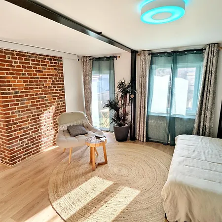 Oasis - Ciné, Balnéo&confort à La Appartement