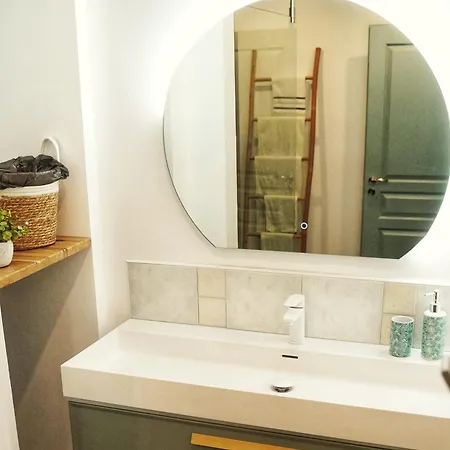 Daire Oasis - Cine, Balneo & Confort A La