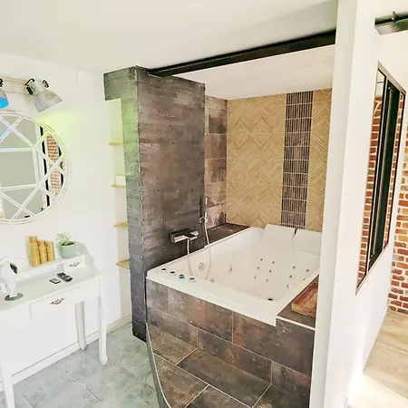 Oasis - Cine, Balneo & Confort A La Daire Ault