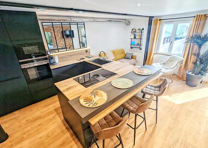 Oasis - Cine, Balneo & Confort A La * 奥尔特